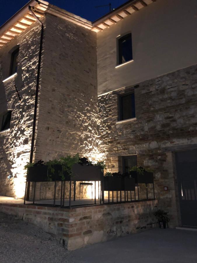 B&B Il Passo Urbino Bagian luar foto