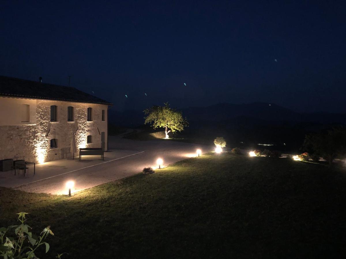 B&B Il Passo Urbino Bagian luar foto